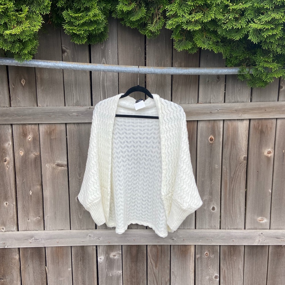 Open White Shawl